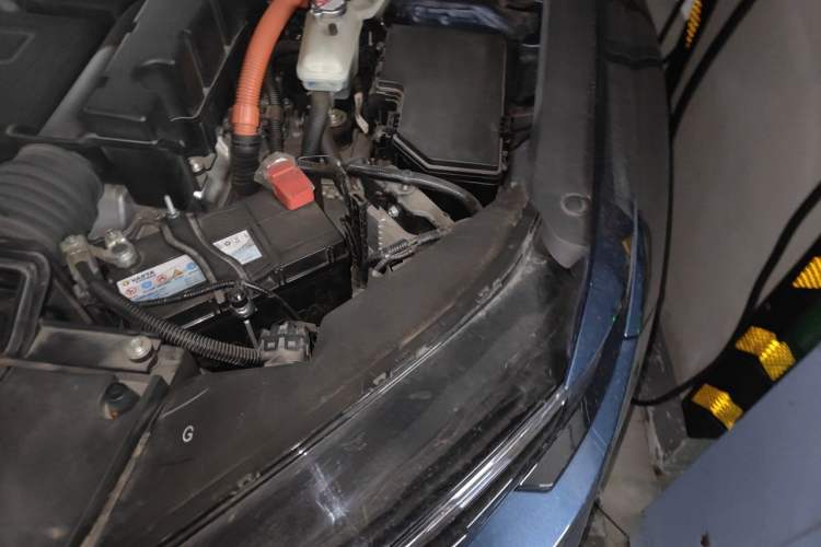 Used Honda CR-V New Energy 2023 2.0L ePHEV Luxury Edition Engine Bay Left