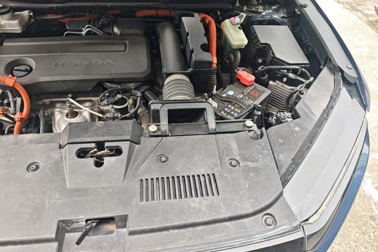 Used Honda CR-V New Energy 2023 2.0L ePHEV Luxury Edition Engine Bay Left