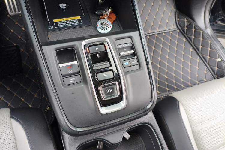 Used Honda CR-V New Energy 2023 2.0L ePHEV Luxury Edition Gear Lever