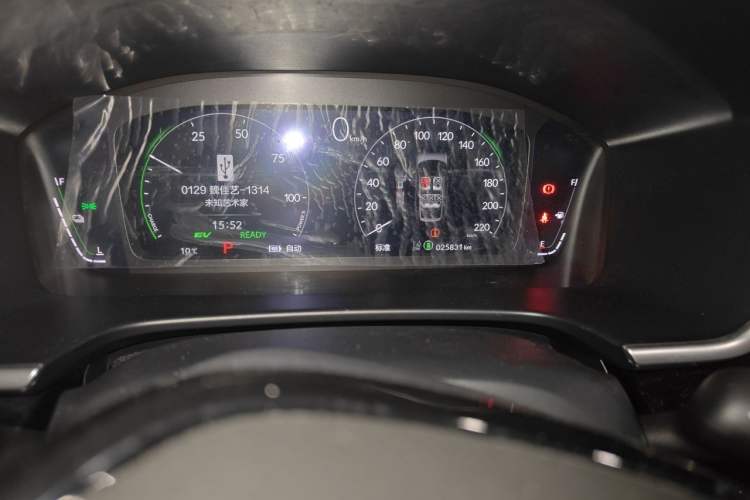 Used Honda CR-V New Energy 2023 2.0L ePHEV Luxury Edition Odometer Close Up