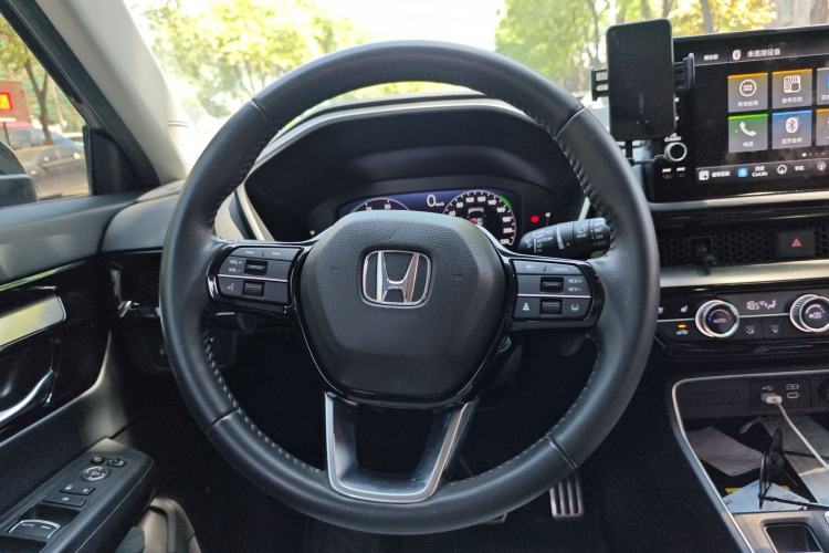 Used Honda CR-V New Energy 2023 2.0L ePHEV Luxury Edition Steering Wheel