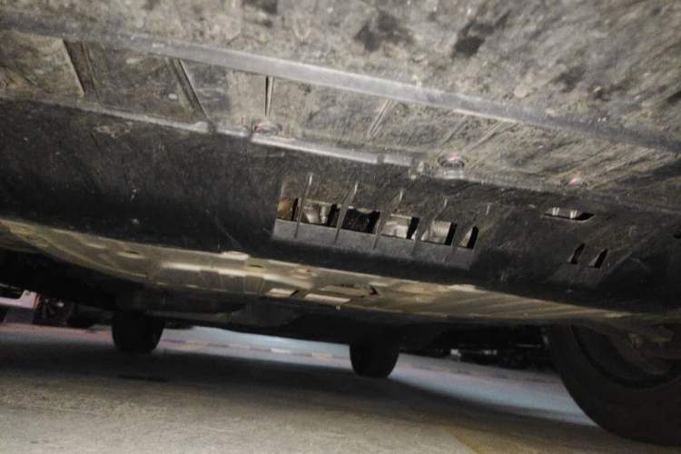 Used Honda CR-V New Energy 2023 2.0L ePHEV Flagship Edition Chassis Front