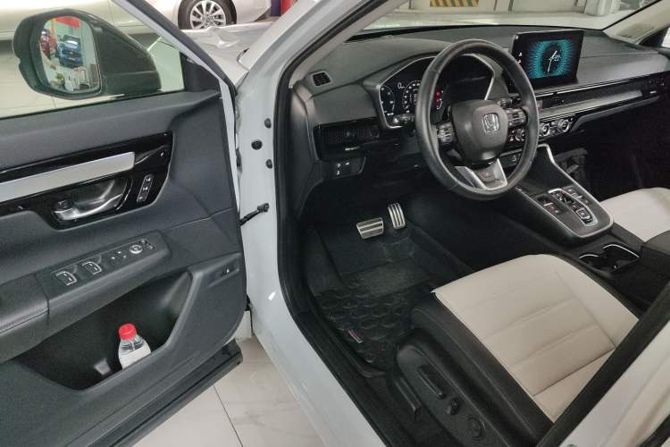 Used Honda CR-V New Energy 2023 2.0L ePHEV Flagship Edition Driver Seat