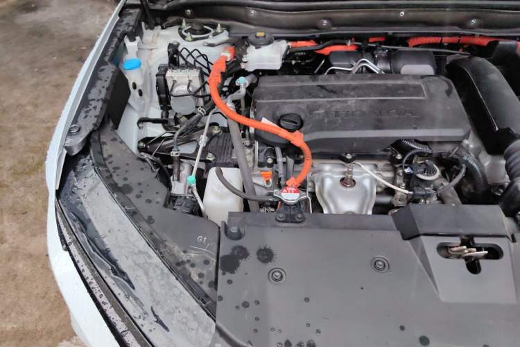 Used Honda CR-V New Energy 2023 2.0L ePHEV Luxury Edition Engine Bay Right