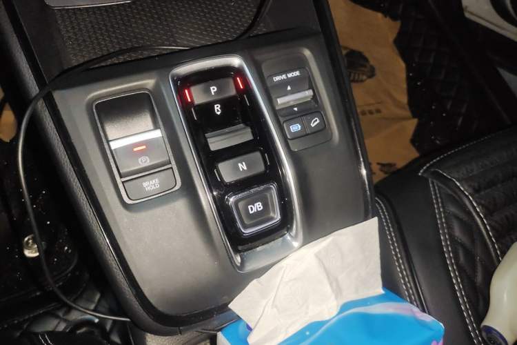 Used Honda CR-V New Energy 2023 2.0L ePHEV Flagship Edition Gear Lever