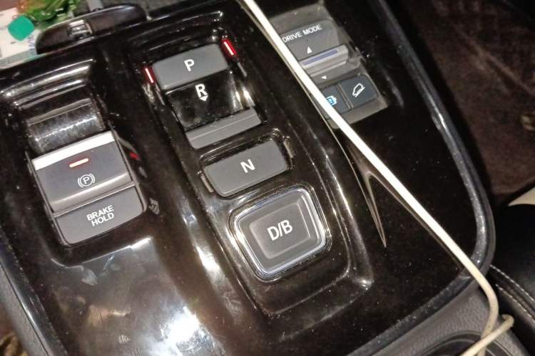 Used Honda CR-V New Energy 2023 2.0L ePHEV Flagship Edition Gear Lever