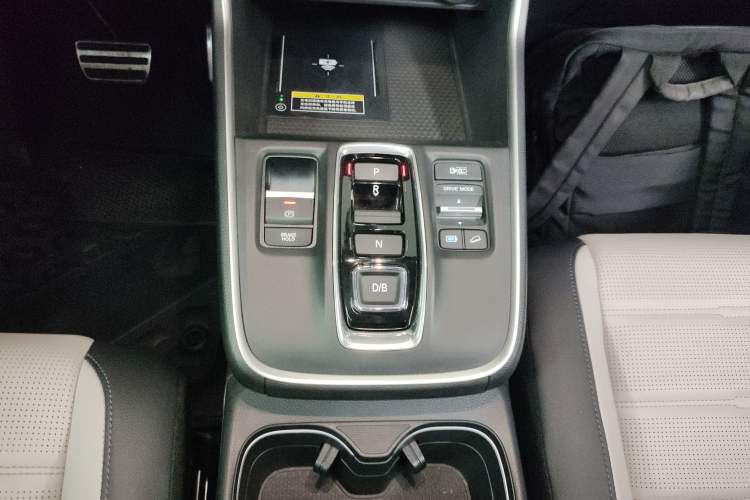Used Honda CR-V New Energy 2023 2.0L ePHEV Flagship Edition Gear Lever