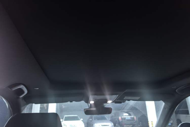 Used Honda CR-V New Energy 2023 2.0L ePHEV Luxury Edition Headliner