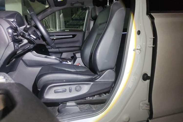 Used Honda CR-V New Energy 2023 2.0L ePHEV Luxury Edition Left Front Seat