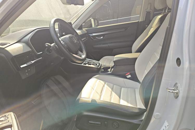Used Honda CR-V New Energy 2023 2.0L ePHEV Flagship Edition Left Front Seat