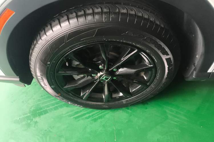 Used Honda CR-V New Energy 2023 2.0L ePHEV Flagship Edition Left Front Wheel Hub