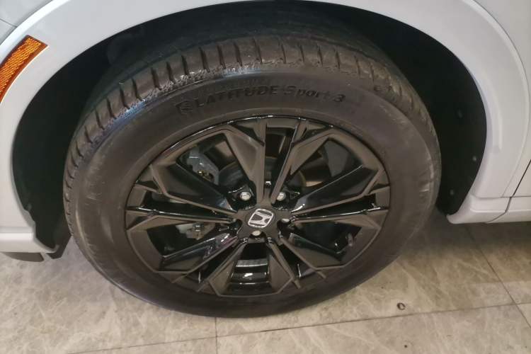 Used Honda CR-V New Energy 2023 2.0L ePHEV Flagship Edition Left Front Wheel Hub