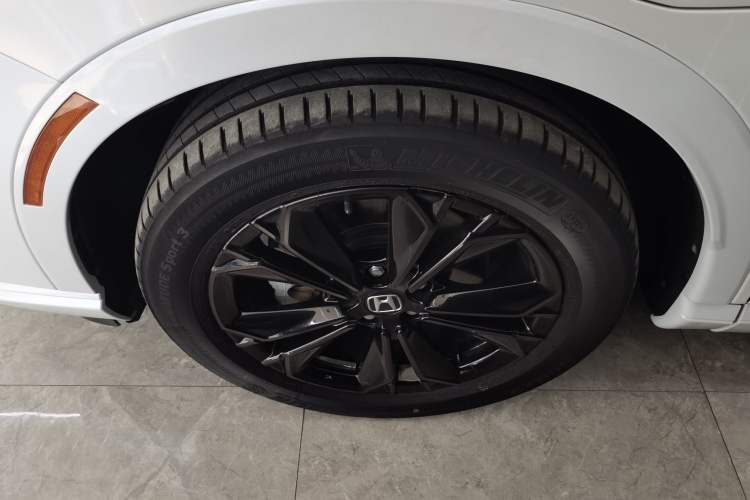 Used Honda CR-V New Energy 2023 2.0L ePHEV Flagship Edition Left Front Wheel Hub