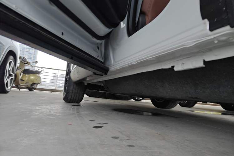 Used Honda CR-V New Energy 2023 2.0L ePHEV Flagship Edition Left Side Sill