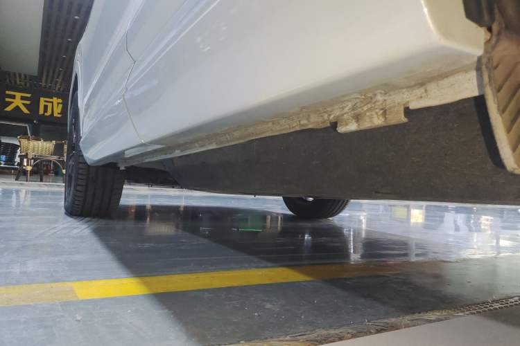 Used Honda CR-V New Energy 2023 2.0L ePHEV Flagship Edition Left Side Sill