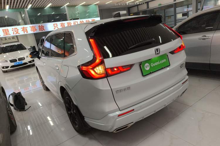 Used Honda CR-V New Energy 2023 2.0L ePHEV Luxury Edition Rear Left 45 Deg
