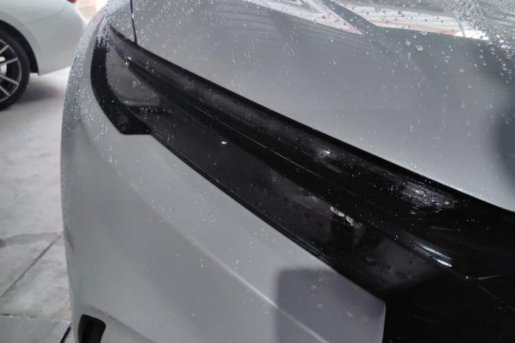 Used Honda CR-V New Energy 2023 2.0L ePHEV Luxury Edition Right Front Headlight