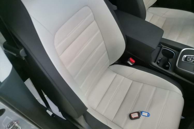 Used Honda CR-V New Energy 2023 2.0L ePHEV Flagship Edition Right Front Seat