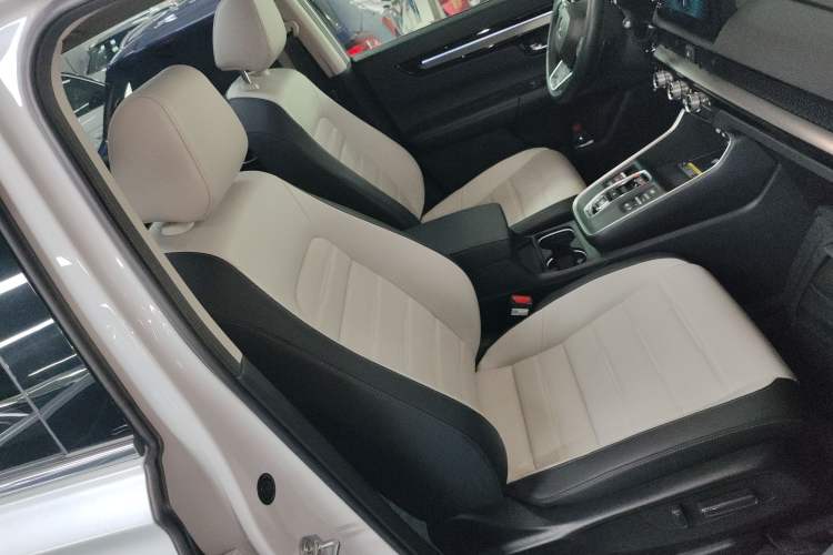 Used Honda CR-V New Energy 2023 2.0L ePHEV Flagship Edition Right Front Seat
