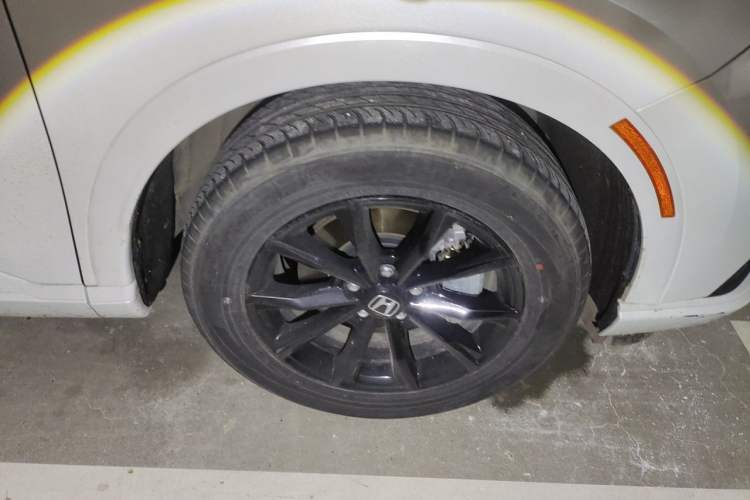 Used Honda CR-V New Energy 2023 2.0L ePHEV Luxury Edition Right Front Wheel Hub