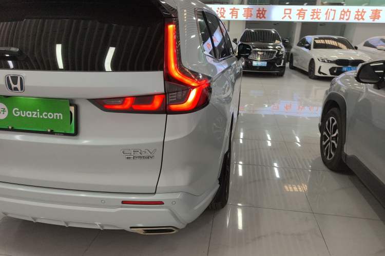Used Honda CR-V New Energy 2023 2.0L ePHEV Luxury Edition Right Rear Taillight