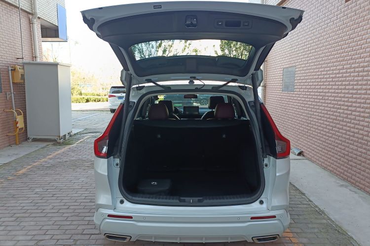 Used Honda CR-V New Energy 2023 2.0L ePHEV Flagship Edition Trunk