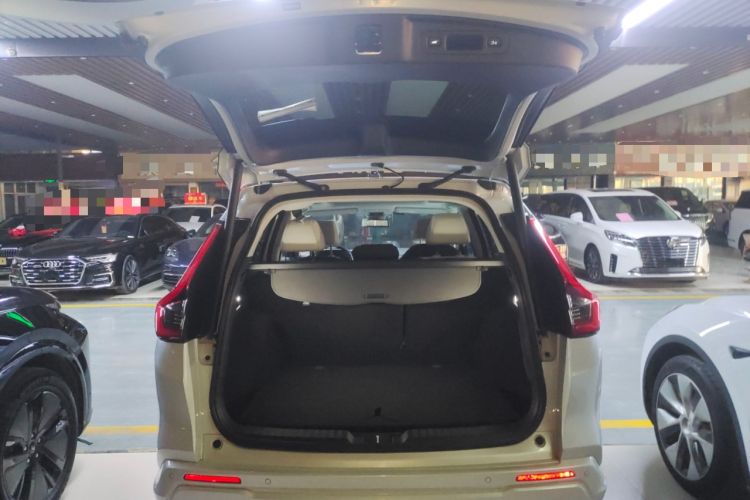 Used Honda CR-V New Energy 2023 2.0L ePHEV Flagship Edition Trunk