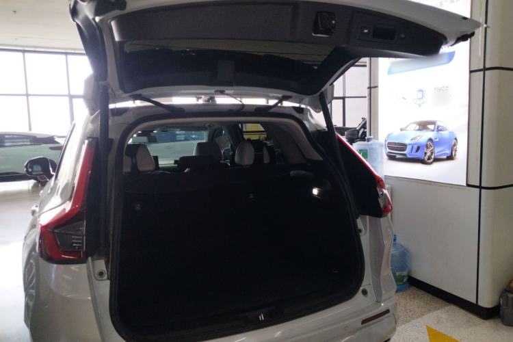 Used Honda CR-V New Energy 2023 2.0L ePHEV Flagship Edition Trunk