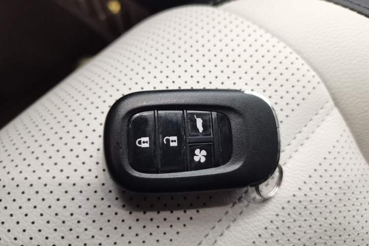 Used Honda CR-V New Energy 2023 2.0L ePHEV Flagship Edition Vehicle Key