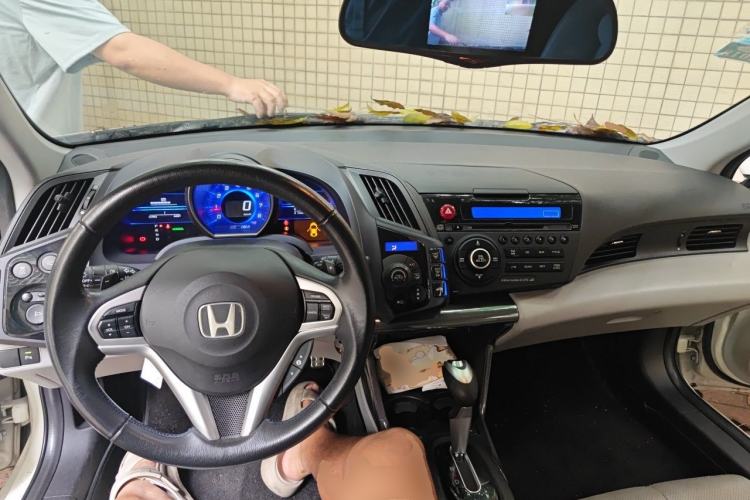 Used Honda CR-Z 2012 hybrid Center Console
