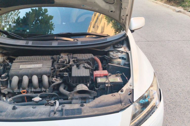 Used Honda CR-Z 2012 hybrid Engine Bay Left