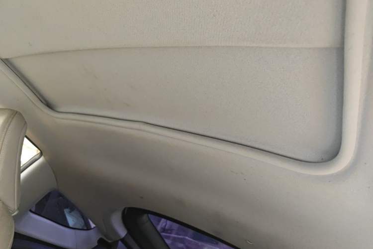 Used Honda CR-Z 2012 hybrid Headliner