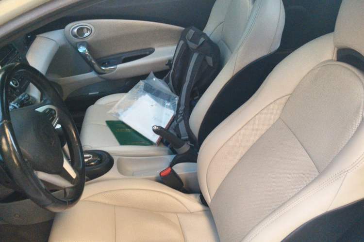 Used Honda CR-Z 2012 hybrid Left Front Seat