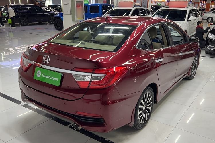 Used Honda Crider 2013 1.8L automatic luxury edition Exterior 3
