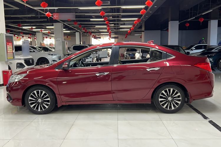 Used Honda Crider 2013 1.8L automatic luxury edition Exterior 5