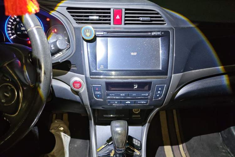 Used Honda Crider 2013 1.8L automatic flagship version Audio And AC Panel