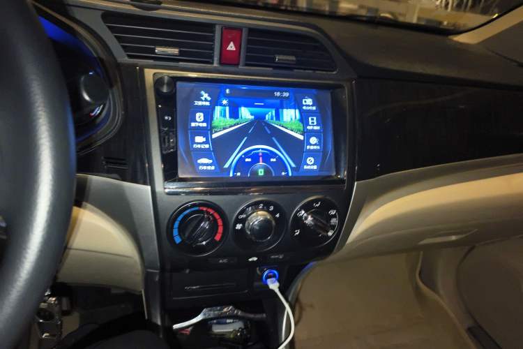 Used Honda Crider 2013 1.8L manual Comfort version Audio And AC Panel