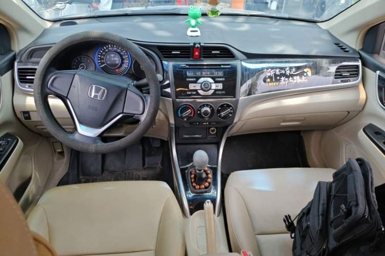 Used Honda Crider 2013 1.8L manual Comfort version Center Console