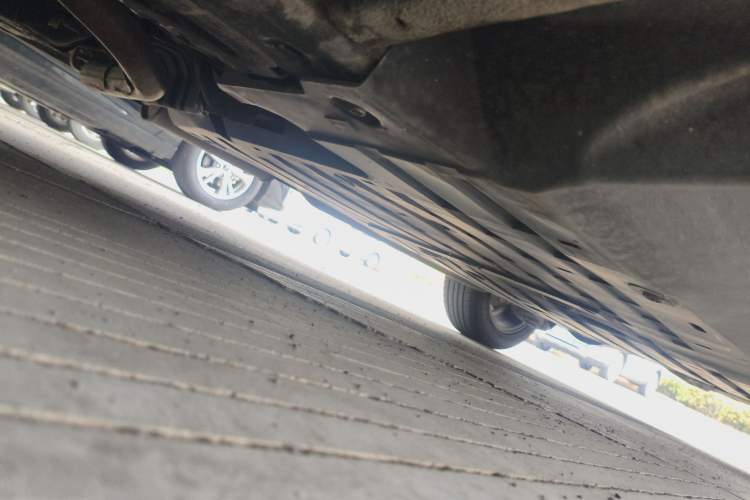 Used Honda Crider 2013 1.8L manual Comfort version Chassis Front Left