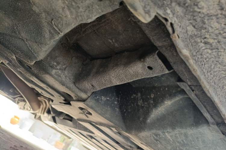 Used Honda Crider 2013 1.8L manual Comfort version Chassis Front Left