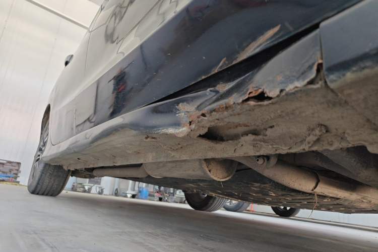 Used Honda Crider 2013 1.8L manual Comfort version Chassis Front Right