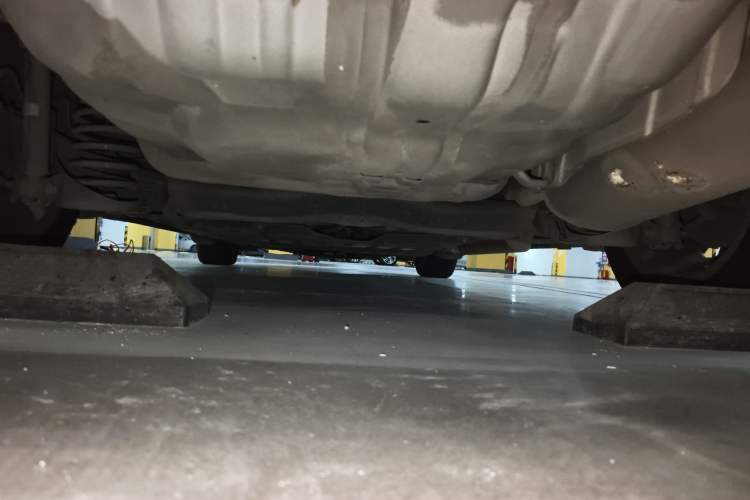 Used Honda Crider 2013 1.8L automatic comfort version Chassis Rear