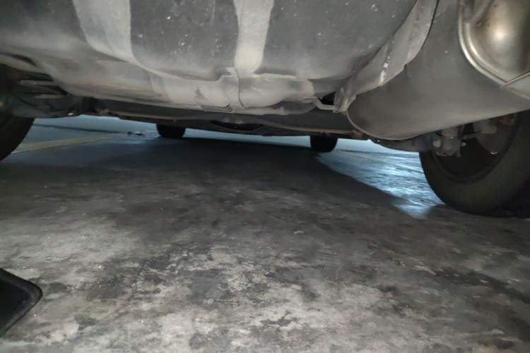 Used Honda Crider 2013 1.8L automatic luxury edition Chassis Rear