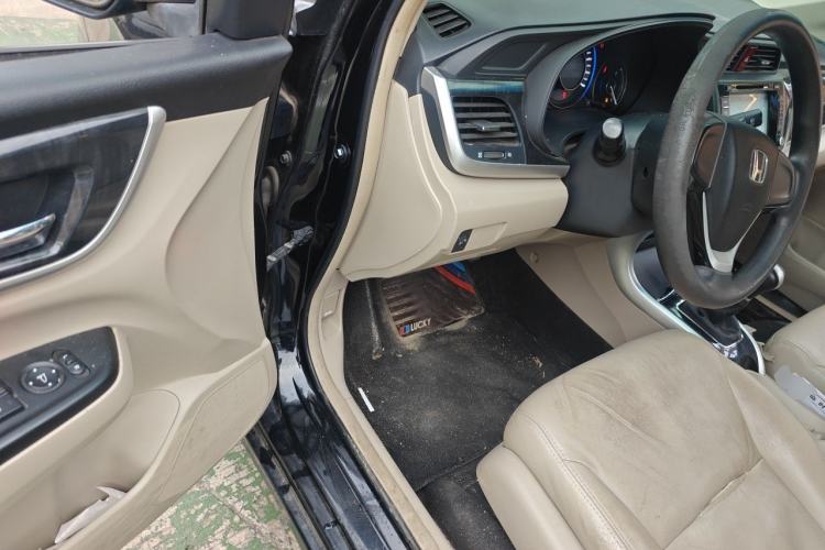 Used Honda Crider 2013 1.8L manual Comfort version Driver Seat