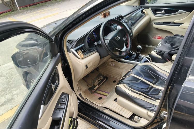 Used Honda Crider 2013 1.8L manual Comfort version Driver Seat