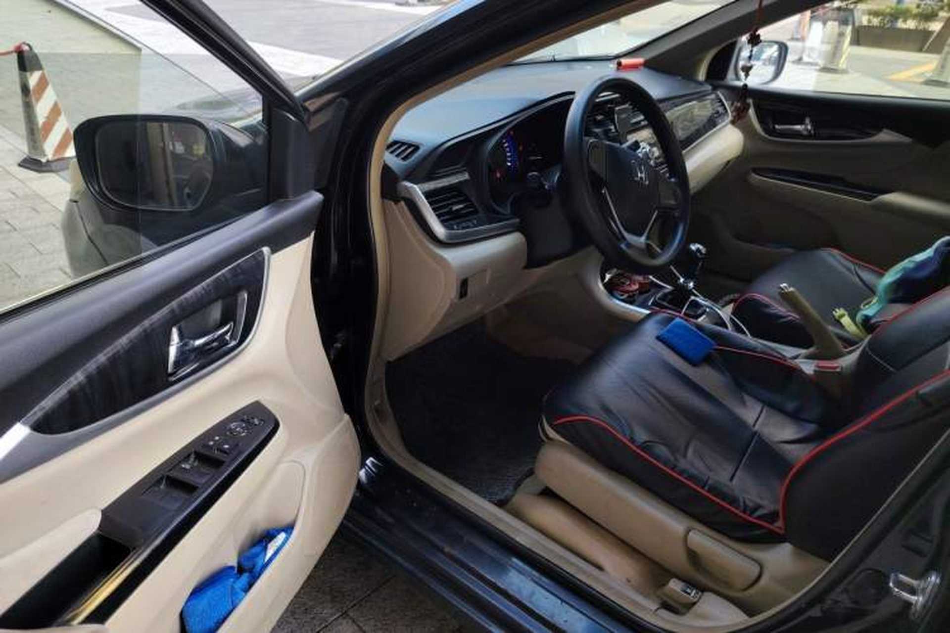 Used Honda Crider 2013 1.8L manual Comfort version Driver Seat