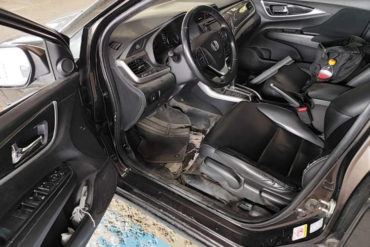Used Honda Crider 2013 1.8L automatic flagship version Driver Seat