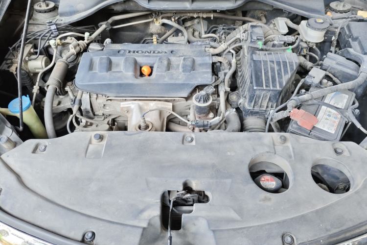 Used Honda Crider 2013 1.8L automatic luxury edition Engine Bay
