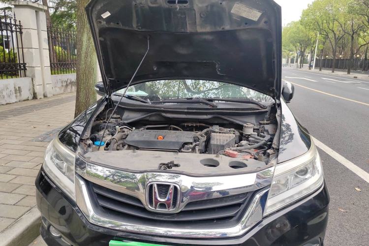 Used Honda Crider 2013 1.8L manual Comfort version Engine Bay
