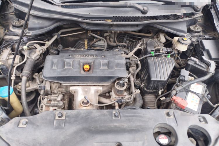 Used Honda Crider 2013 1.8L automatic luxury edition Engine Bay
